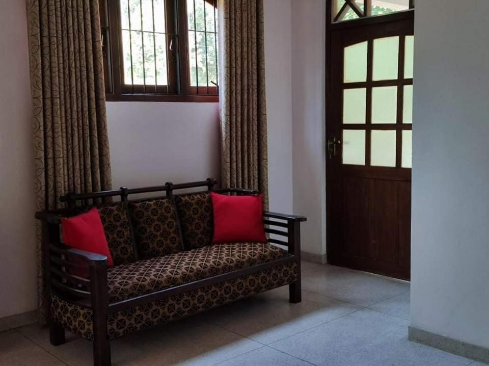 Visu Villa Habarana Esterno foto