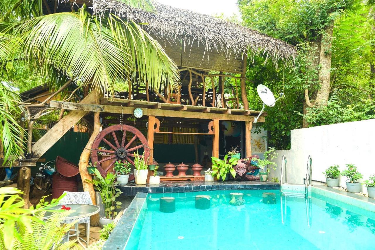 Visu Villa Habarana Esterno foto
